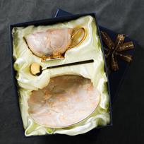 Keramikinė retro aukštos vertės kaulinio porceliano europietiška kavos puodelių rinkinys popietinės arbatos rinkinys dovanų dėžutė premium arbatos puodelio lėkštutė 220ml