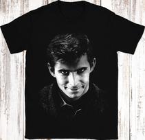 Norman Bates Vintage TShirt Psycho 1960 Hitchcock#039;s Classic Horror Movie Tee Unisex T-Shirt M