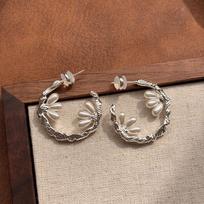 New Exquisite Earrings, Small Fragrant Style, Light Luxury, Elegant, Gentle Accessories, Earrings, Shaped, Sweet, High Grade