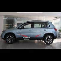 Volkswagen Tiguan 10-16 Priekinių ir galinių durų apdailos Anti-collision juostelės
