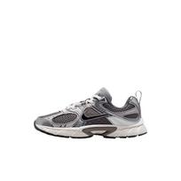 Nike V5 RNR Mesh Abrasion Resistant Low top Kids' Running Shoes Silver Gray Kids' HQ6412-200 35
