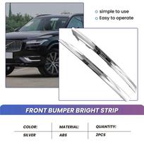 1 pora Volvo XC60 MK2 2025 automobilio priekinio buferio ryški juostelė chromuota 32227905 32227906 sidabras