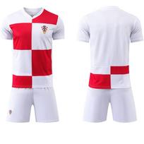 Europos taurė Kroatija Namų futbolo uniformos komplektas Nr. 10 Modrič marškinėliai Nacionaliniai #16