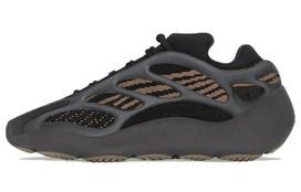 Yeezy 700 V3 Adidas Originals 'Clay Brown' GY0189 36.5