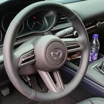 Rankinis siuvimas Juoda Odinė Automobilio Vairo Dangtelis Mazda 3 Axela CX-30 MX-30 Automobilio Aksesuarams Red Blue Thread