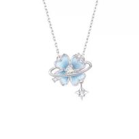 Four-Leaf Clover Luminous Enamel Necklace - Women's Light Luxury Clavicle Chain Holiday Gift