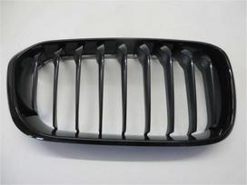 BMW F20 F21 LCI Ornam Grotelės Juodos Blizgios Priekinės Originalus 51712357462