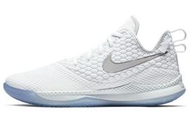 Nike LeBron Witness 3 EP 'Chrome' AO4432-101 44.5