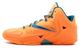 Nike LeBron 11 'Atomic Orange' 616175-800 44.5