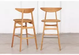 SOLO WOODEN (70cm) pilnai ąžuolinė baro kėdė : Apdaila - Aliejuota bespalviu linų sėmenų aliejumi