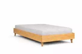 OAKY 120 Ąžuolinės Lovos rėmas : Apdaila - Aliejuota bespalviu linų sėmenų aliejumi, Čiužinio dydis - 120x200cm, Kojos - Ąžuolinės, alyvuotos lovoms