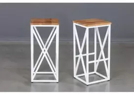 SELECT Baltas (75,5cm) taburetė/ staliukas : Apdaila - Aliejuota bespalviu linų sėmenų aliejumi