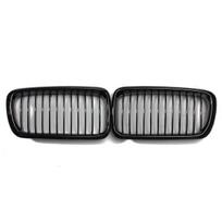 Blizgančios juodos priekinės sportinės inkstų grotelės E38 BMW E38 740i 740iL 750iL 4 durų 1999-2001 m. Priekinės keičiamos gaubto inkstų grotelės