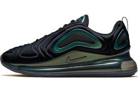 Nike Air Max 720 Juodi ir vaivorykštiniai AO2924-010 40