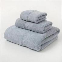 Grynos medvilnės minimalistinis rankšluosčių dovanų rinkinys: Vonios, rankų ir veido rankšluosčiai su nebenaudojamu siuvinėjimo dizainu 1 Square Towel + 1 Bath Towel + 1 Bath Sheet vidutiniškai pilka spalva