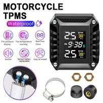 Spalvotas LCD motociklo TPMS 2 išoriniai jutikliai Padangų slėgio stebėjimo sistema Atspari vandeniui su padangų temperatūros signalizacija Laiko rodymas gelsvai ruda