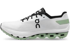 On Cloudboom Echo Cloudboom Echo Low top Running Shoes Women's White Black 57.98994 37