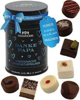 "Hallingers Genuss Manufaktur" šokolado dovana tėčiui - rankų darbo elegantiškoje dovanų dėžutėje, be alkoholio, švelniai tirpstanti ir puikios kokybės konditerijos gaminiais, kaip ypatinga padėkos dovana Tėvo dienos proga