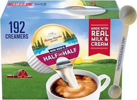 Kavos grietinėlės vienkartinės tabletės Mini Moo's Half & Half Creamer Singles, (192 vnt.), kartu su mūsų 1 g - 3 g plastikiniu matavimo šaukšteliu JMS PROFESSIONAL.