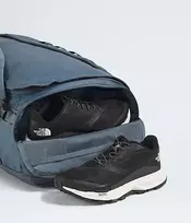 „The North Face“ kelioninė rankinė „Base Camp Voyager Duffel“ 32 l – pilka/šalčio pilka