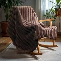 Patalynės komplektas Primaviera Deluxe Prabangus dirbtinio kailio pledas Rib Rabbit Fur - Smėlinė