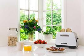KitchenAid  5KMT2115EWH 1100W stainless steel