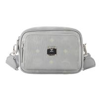 MCM pilkos spalvos Visetos odinė rankinė per petį su sidabriniais metaliniais elementais kasdieniam naudojimui Basic Set (Bag+Dust Bag)