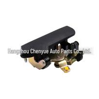 Ford/Mazda Juodas bagažinės rankena UH7165750 Ford Mazda taip spalva