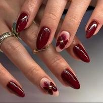 24PCS Short Almond Press On Nails, Burgundy Gold Bead Floral, Glossy Fake Nails for Daily Party Wear, with Tool Kit Gift raudona
