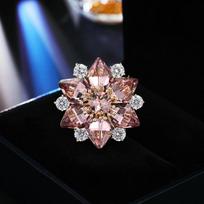 Women's Light Luxury Design Elegant Zircon Snowflake Brooch Fashionable And Versatile Niche Design Sense Brooch