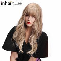 Inhaircube 22 colių ilgi banguoti sintetiniai perukai su kirpčiukais Šviesiai blondinai karščiui atsparūs natūralių bangų perukai moterims 56cm ruda/šviesi
