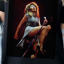 TINA TURNER marškinėliai T-shirt Tshirt T-shirt Tee Shirt Retro 1980-ųjų stiliaus grupės marškinėliai Unisex V Unisex T-Shirt M