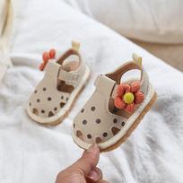 One-year-old baby shoes summer new infant closed-toe sandals fashionable flower girls' princess soft sole walking shoes 16 smėlis