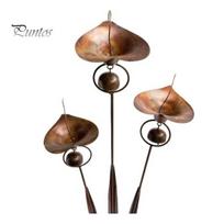 Calla Lily Garden Stake Metalinių gėlių kuolas su varpeliais Lauko meno gėlės Žemės vėjo varpelis, skirtas terasos vejos kiemo dekoravimui Gold Plated Copper