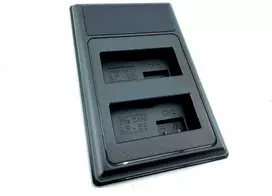 Canon LP-E8 dvigubas pakrovėjas 550D / 600D / 650D / 700D