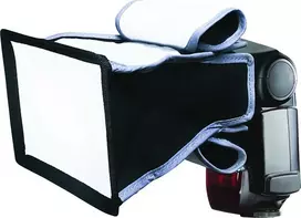 Aurora Softbox reporterių šviestuvams Aurora Microbox MSS (baltas vidus)