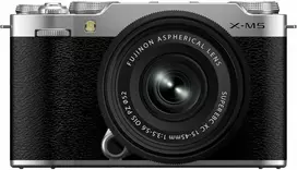 FUJIFILM X-M5 - järjestelmäkamera + XC 15-45mm objektiivi, hopea