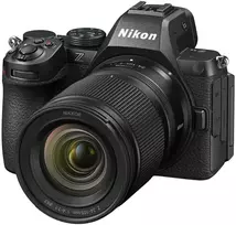 Nikon Z5 II + 24-105mm f/4-7.1 Kit VOA170K004 ()