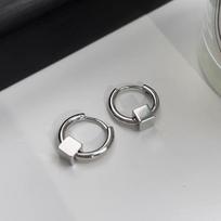 Square Plain Ring Earrings Women'S Light Luxury High-End Sense Unique Two-Wear Stud Earrings Earrings Earrings Niche Earrings