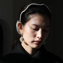 SCHO JEWELRY Ariel Hairband black