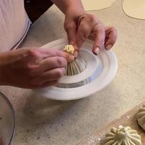 1PC Non-Stick Dumpling Maker Mold, Easy Clean Jiaozi Tool for Dumplings & Buns, Kitchen Gadget for Home Cooking & Beginners United States gray