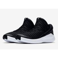 Air Jordan Flight Luxe 919715-010 EU 44.5 juoda/balta