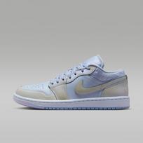 Jordan 1 Low SE Ghost Perlamutruotas Dygsniuotas (Moteriškas) 39 gray