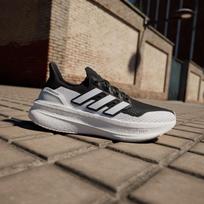 adidas UltraBoost 5 'Juoda Balta' 45 black