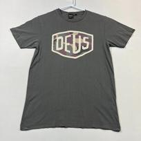 Deus ex Machina T Shirt Logo Spell Out Tee Cotton Crew Neck Mens Medium M Flawed XL