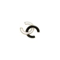 CHANEL Black and White Panda Double C Logo Metal Brooch Unisex Couple Style White balta