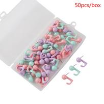 50 vnt. smeigtukų kabliukų, plastikinės galvutės, smeigtukų kabliukai, dekoratyviniai smeigtukai, kabliukas nugaroje, smeigtukai, kabliukas kamštinei lentai