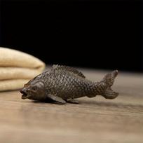 Retro Metal Carp Fish Figurine Miniature Tea Table Pet Small Ornament Animal Feng Shui Crafts Home Decoration Accessories 1pcs