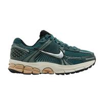 Nike Zoom Vomero 5 Vintage Green Light Orewood Brown Hemp Chrome (Wome 35.5 black