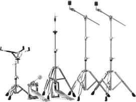 Yamaha HW680W būgnų lėkščių stovų su pedalu komplektas